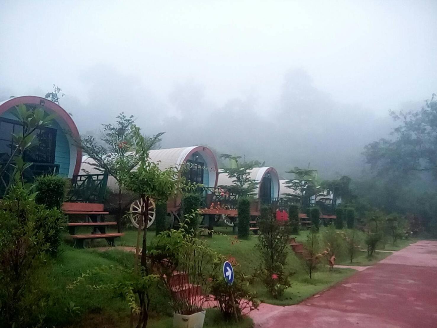 Farm Terrace Villa Kaengsopha Exterior photo